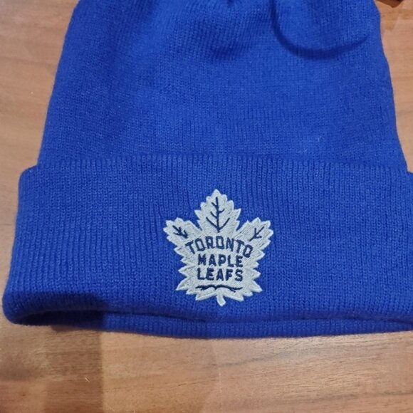 Toronto Maple Leafs Terrain Knit Solid Royal Cuff Knit Beanie Hat - Picture 9 of 9